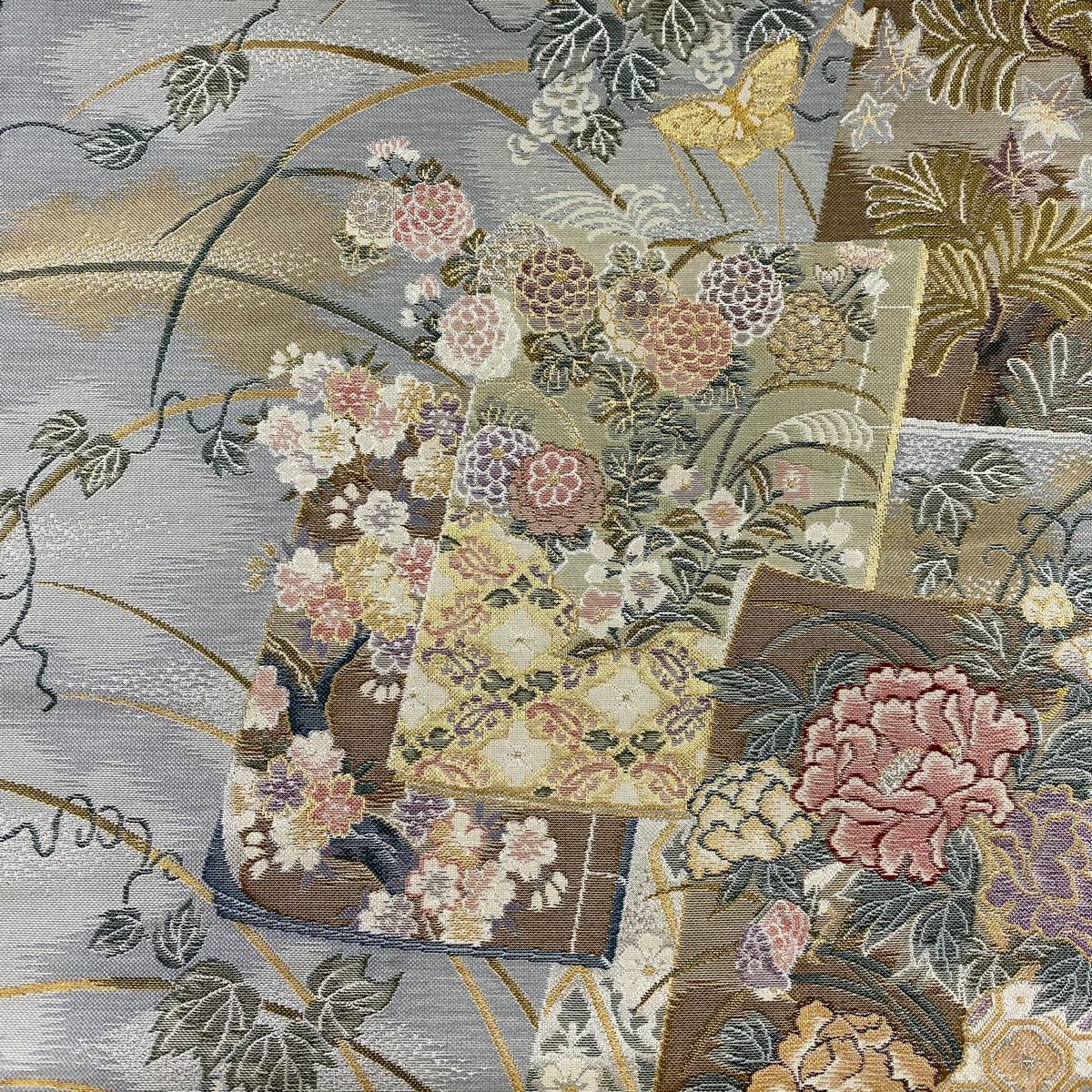 【美品】 袋帶 秀品級 證書附帶 冊子 花蝶 金金箔 金絲 灰色 六通 純蠶絲