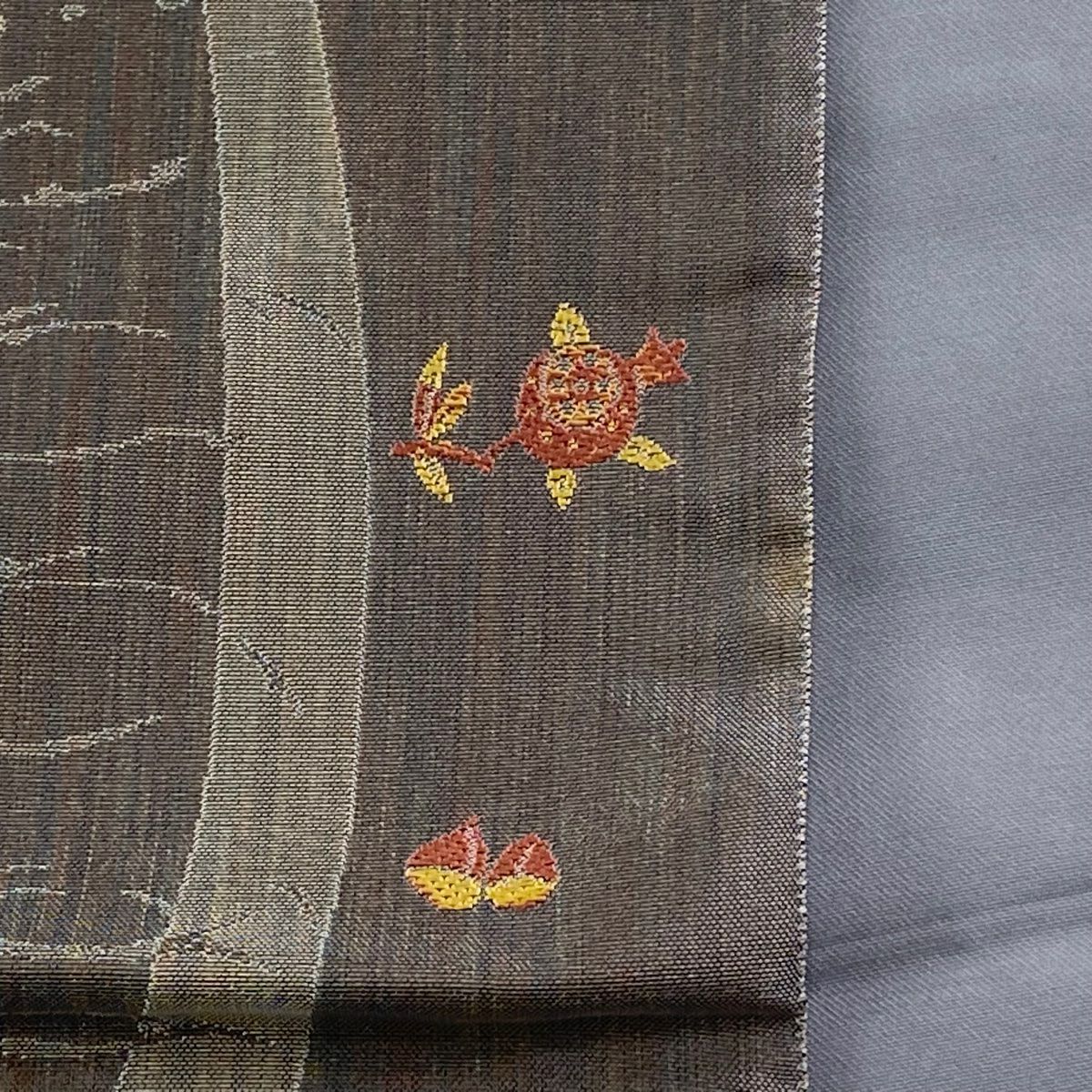袋帶 秀品級 秋季美味 松樹葉 灰色 六通 純蠶絲