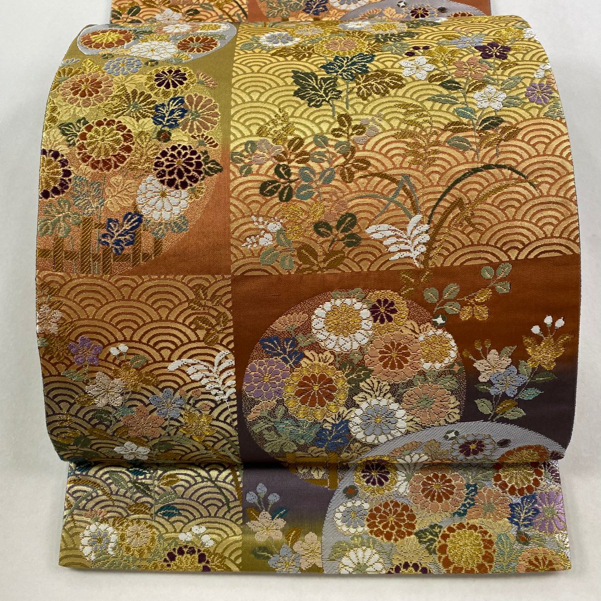 【美品】 袋帶 秀品級 草花紋 青海波 金糸 金金箔 灰紫 六通 純蠶絲