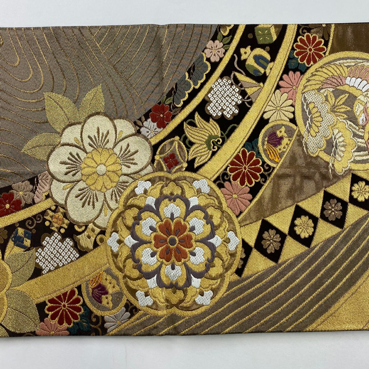 【美品】 袋帶 秀品級 華紋 寶盡くし 金絲 金金箔 茶 全通 純蠶絲