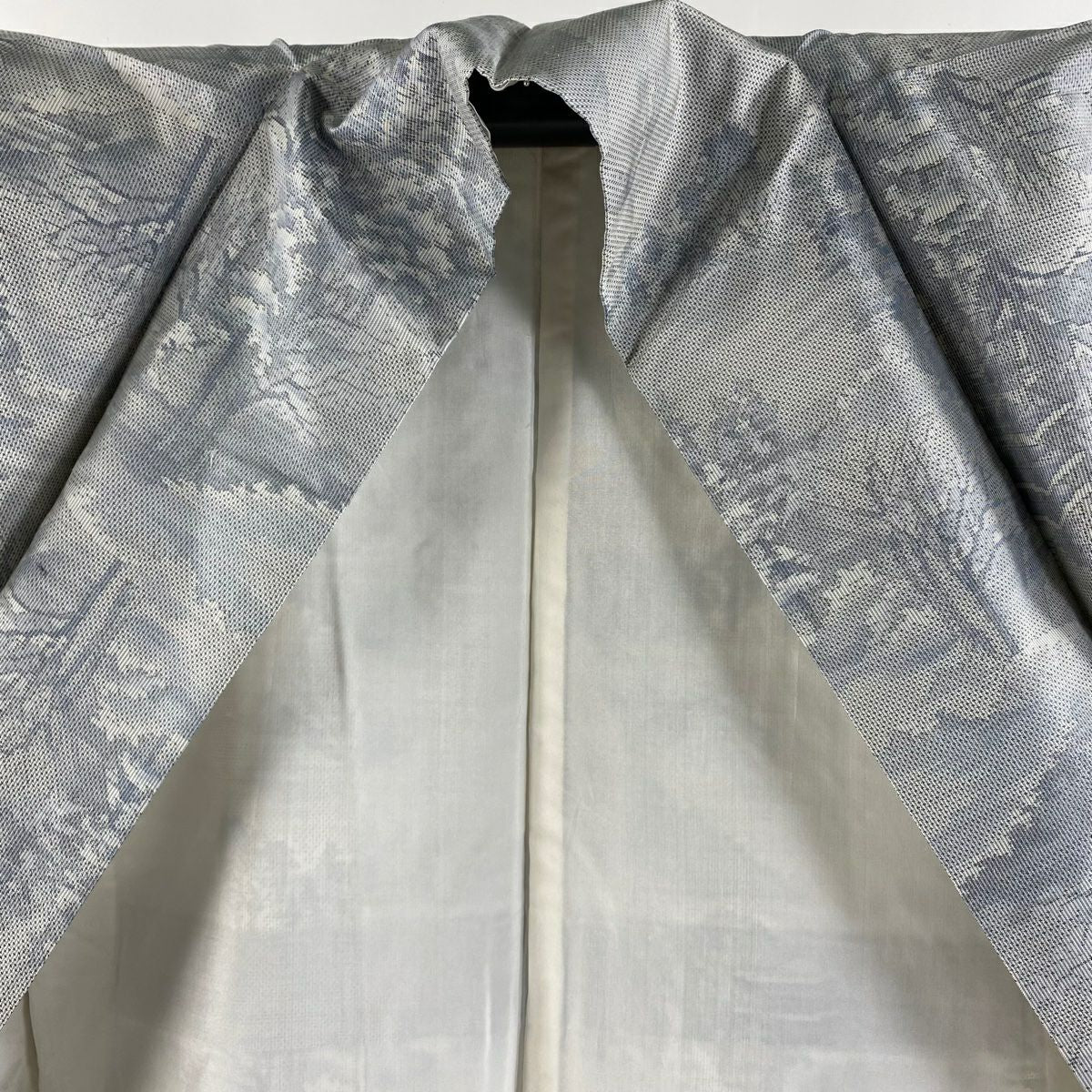 【美品】 大島紬織 身長161cm 袖長63cm S 雙層 都喜ヱ門 證書有 建築 樹木 青灰 純蠶絲 逸品級
