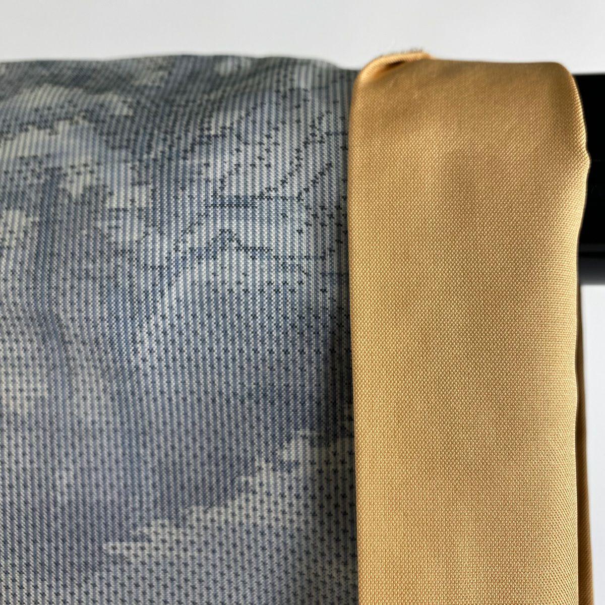 【美品】 大島紬織 身長161cm 袖長63cm S 雙層 都喜ヱ門 證書有 建築 樹木 青灰 純蠶絲 逸品級