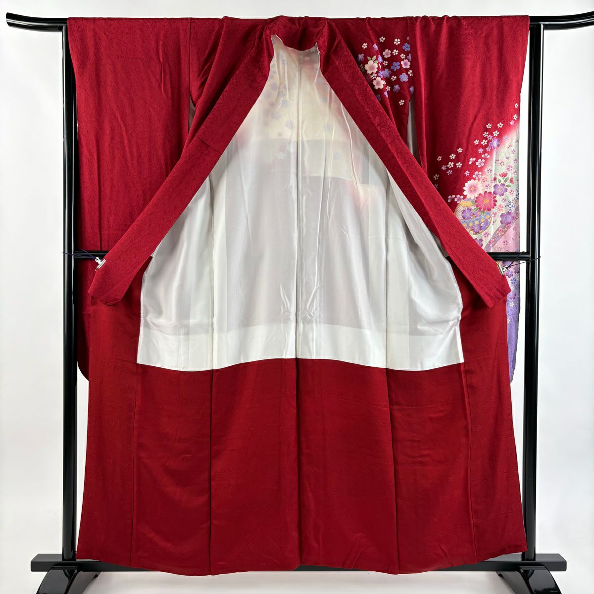 振袖禮服 身長157.5cm 袖長65.5cm M 雙層 鈴 草花紋紋 金彩裝飾 漸層 紅 純蠶絲 名品級