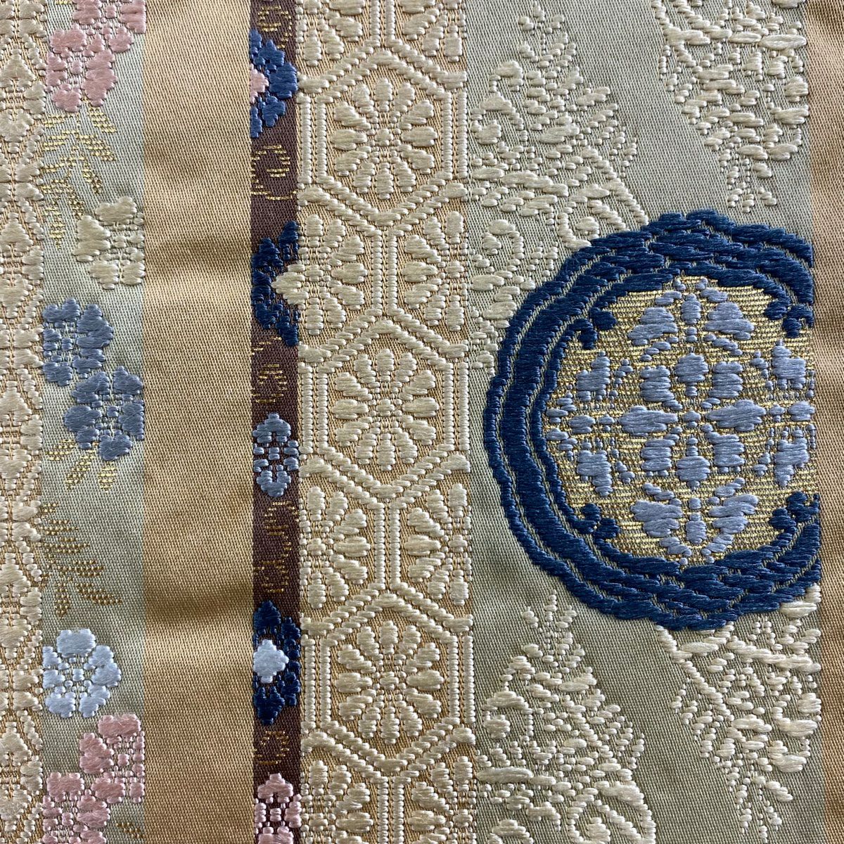 【美品】 袋帶 名品級 女郎花 七寶 金金箔 麗粹唐織 米色 六通 純蠶絲
