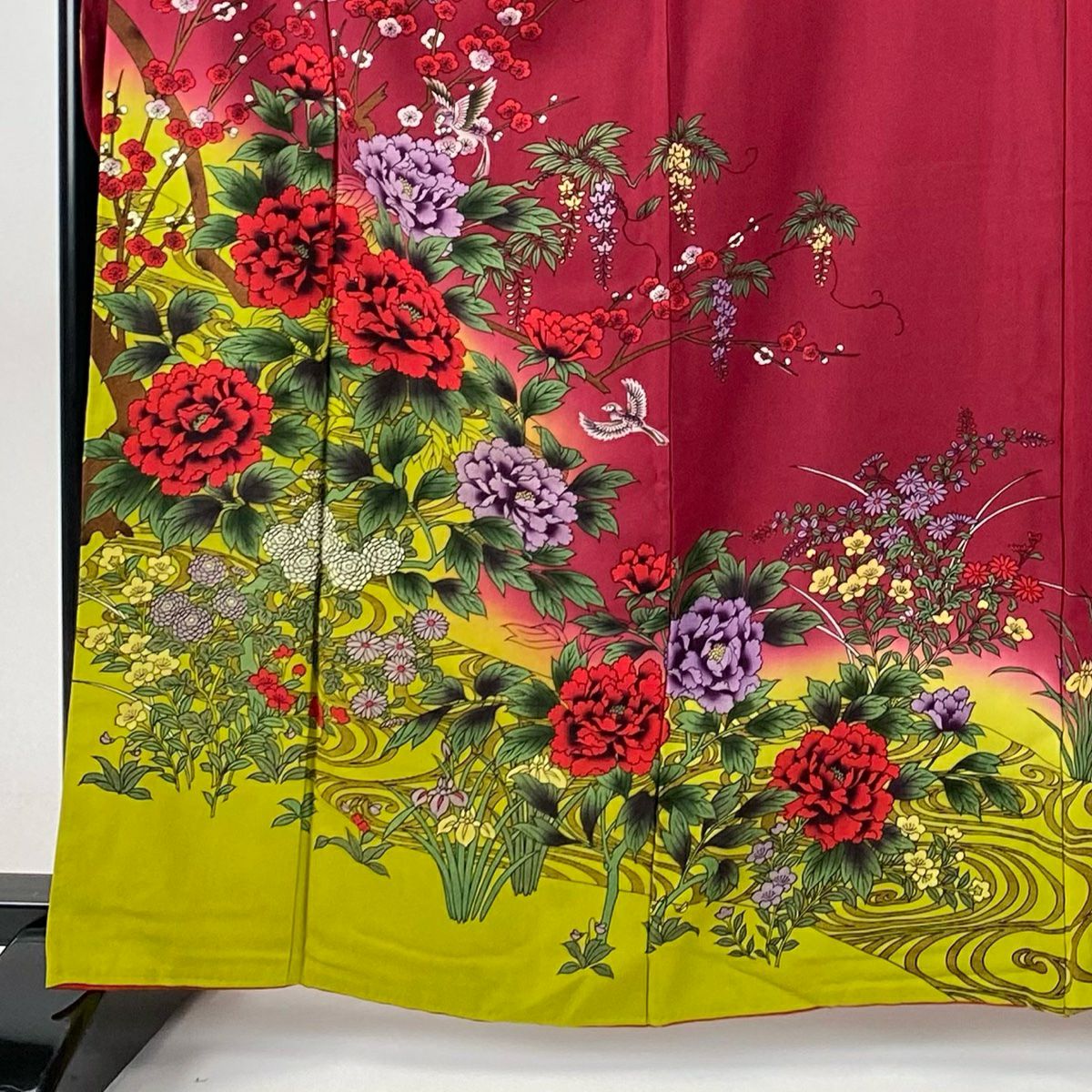 【美品】振袖禮服 身長163cm 袖長69cm L 雙層 草花紋紋 鳥圖案 漸層 深紅色 純蠶絲 優品級