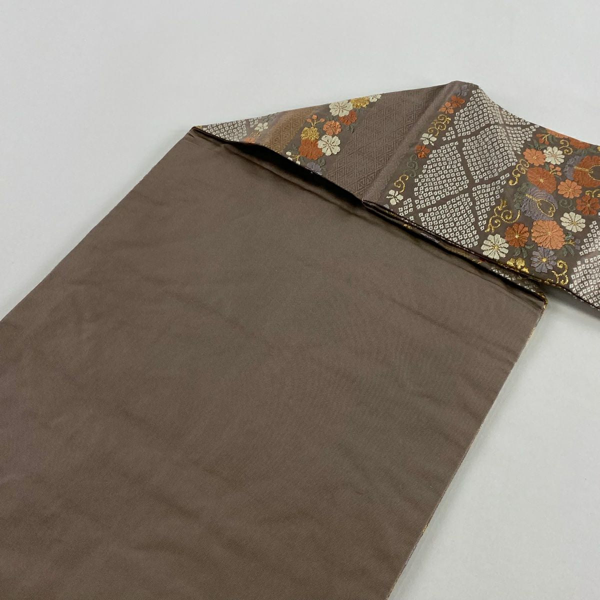 【美品】 名古屋帶 秀品級 草花紋紋 段紋 金絲 唐織 灰茶 純蠶絲