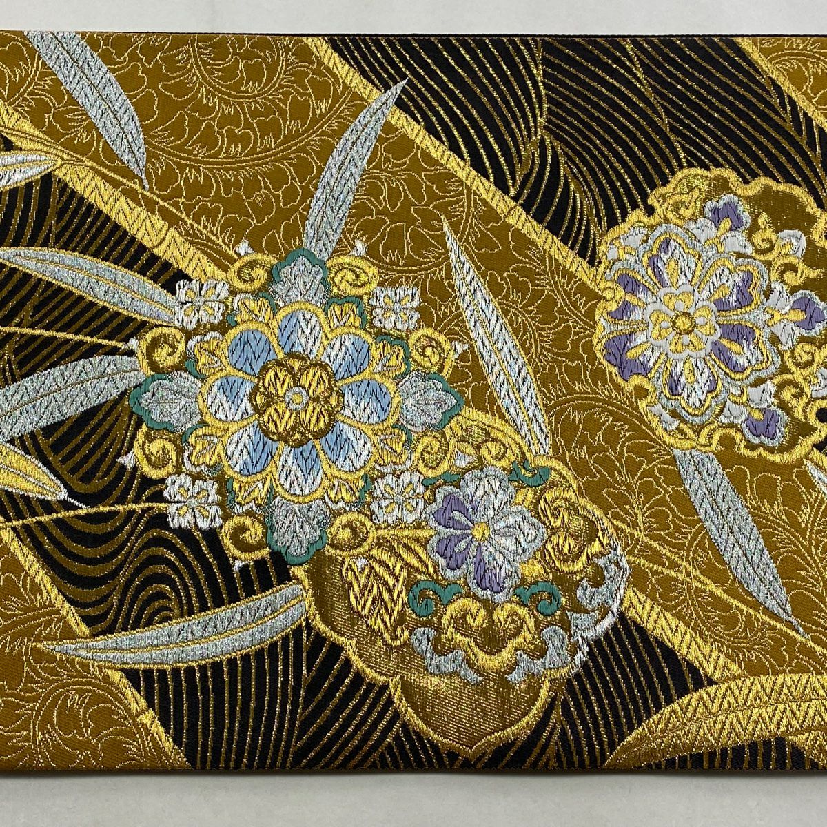 【美品】 袋帶 秀品級 雪輪 華紋 金銀彩 金金箔 金 六通 純蠶絲