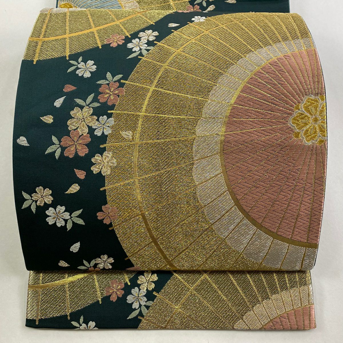 【美品】 袋帶 秀品級 番傘 樱花 金銀彩 金金箔 深綠 六通 純蠶絲