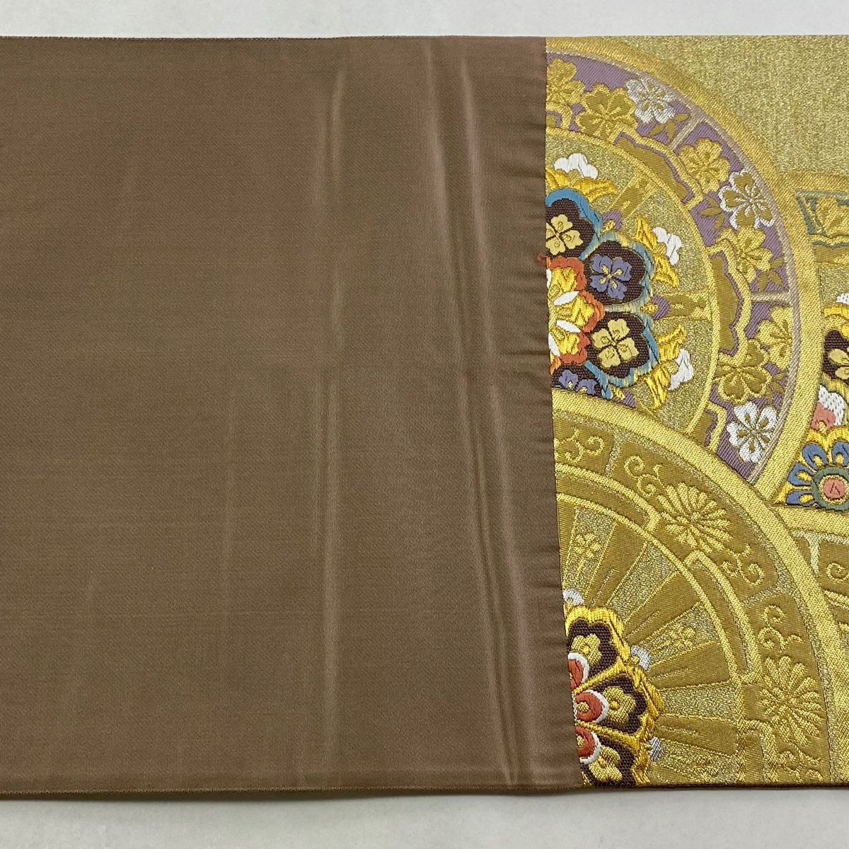 【美品】 袋帶 秀品級 片輪車 華紋 刺繡 金銀彩 金 六通 純蠶絲