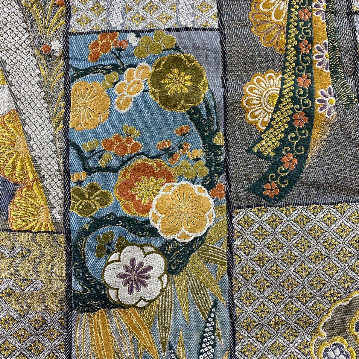 袋帶 秀品級 松樹竹子梅花 菱形 刺繡 金絲 灰色 六通 純蠶絲