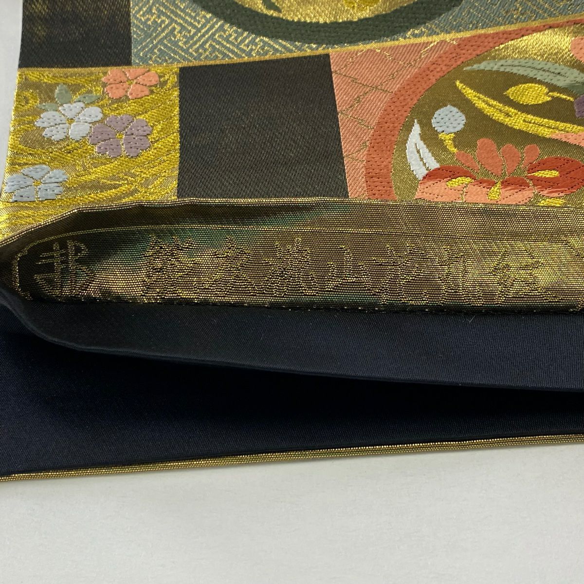 袋帶 秀品級 舞仙鶴 落款あり 關西仕立 能衣桃山花丸文 金糸 金金箔 黑 六通 純蠶絲