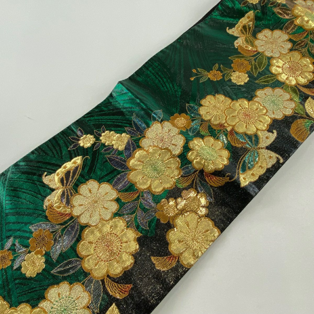 【美品】 袋帶 優品級 振袖禮服禮服用 草花紋紋 蝶 金金箔 金絲 綠 六通 純蠶絲