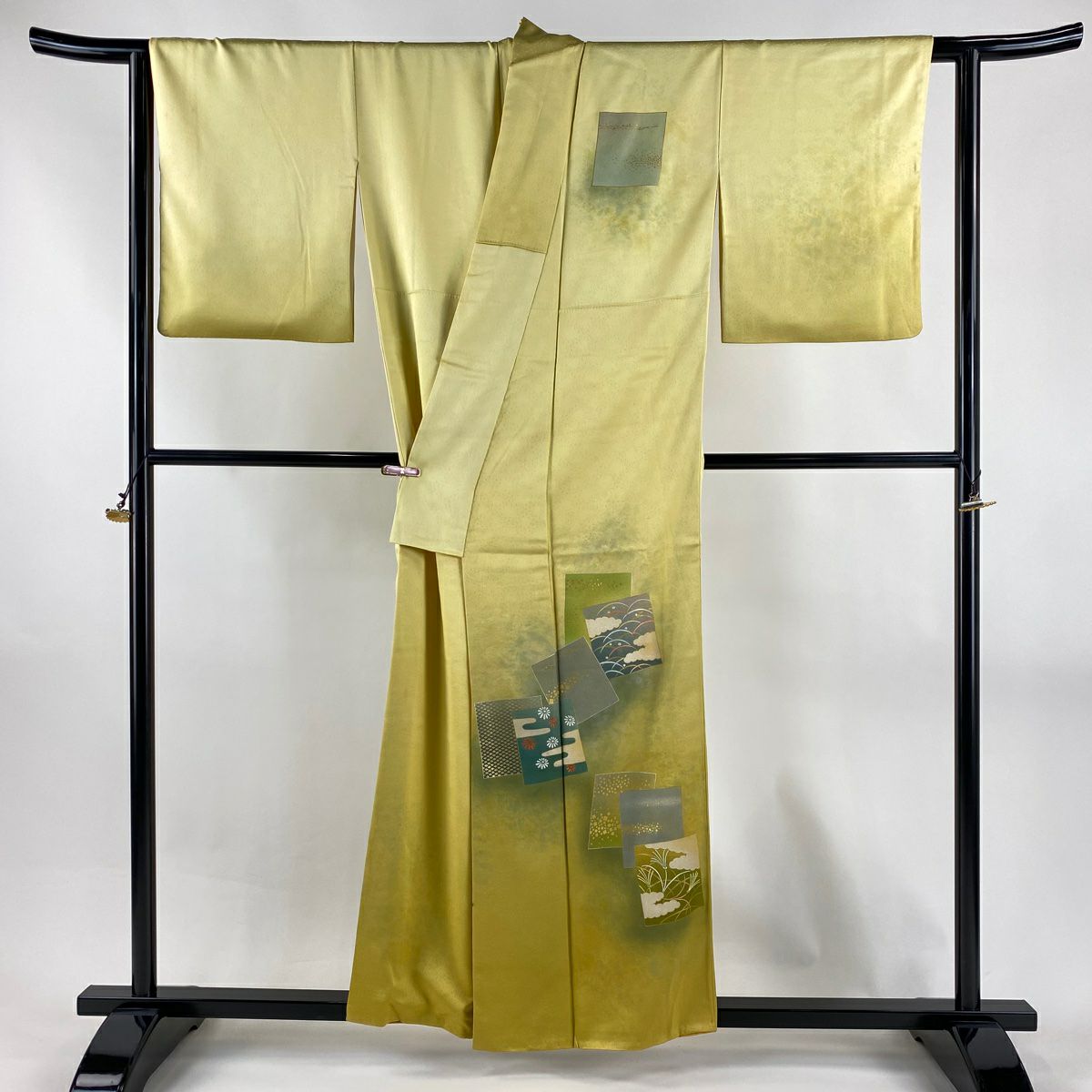 付下 身長156.5cm 袖長63.5cm S 雙層 人間國寶 福田喜重 落款あり 色紙 菊花 花刺繡 金銀彩 黃色 純蠶絲 逸品級