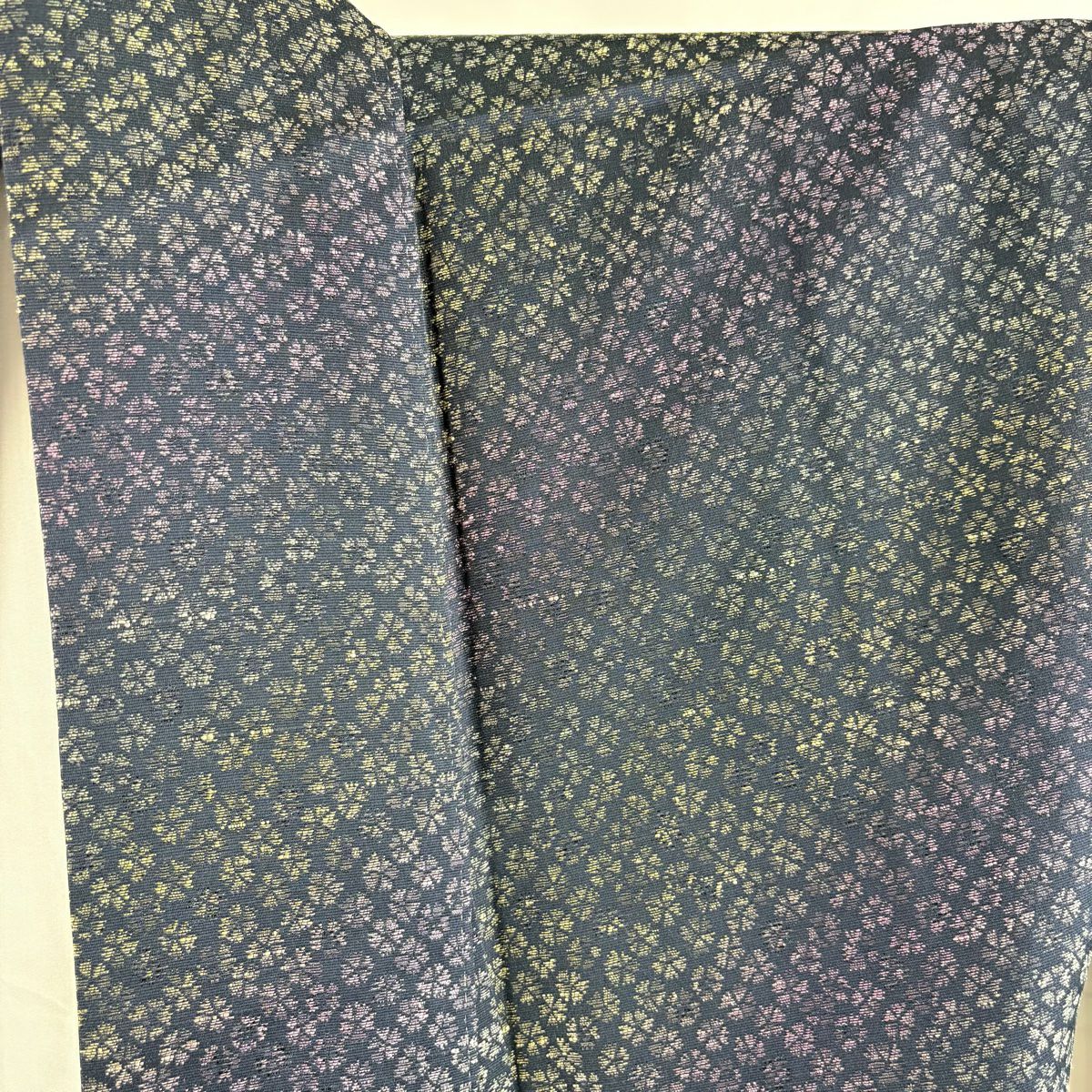 【美品】 紬織 身長163.5cm 袖長66cm M 雙層 ほていや 花紋 深藍 純蠶絲 逸品級