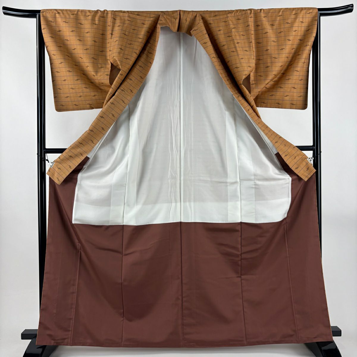 【美品】 紬織 身長166.5cm 袖長65.5cm M 雙層 久米島紬織 證書あり 格子 幾何圖案 茶 純蠶絲 逸品級