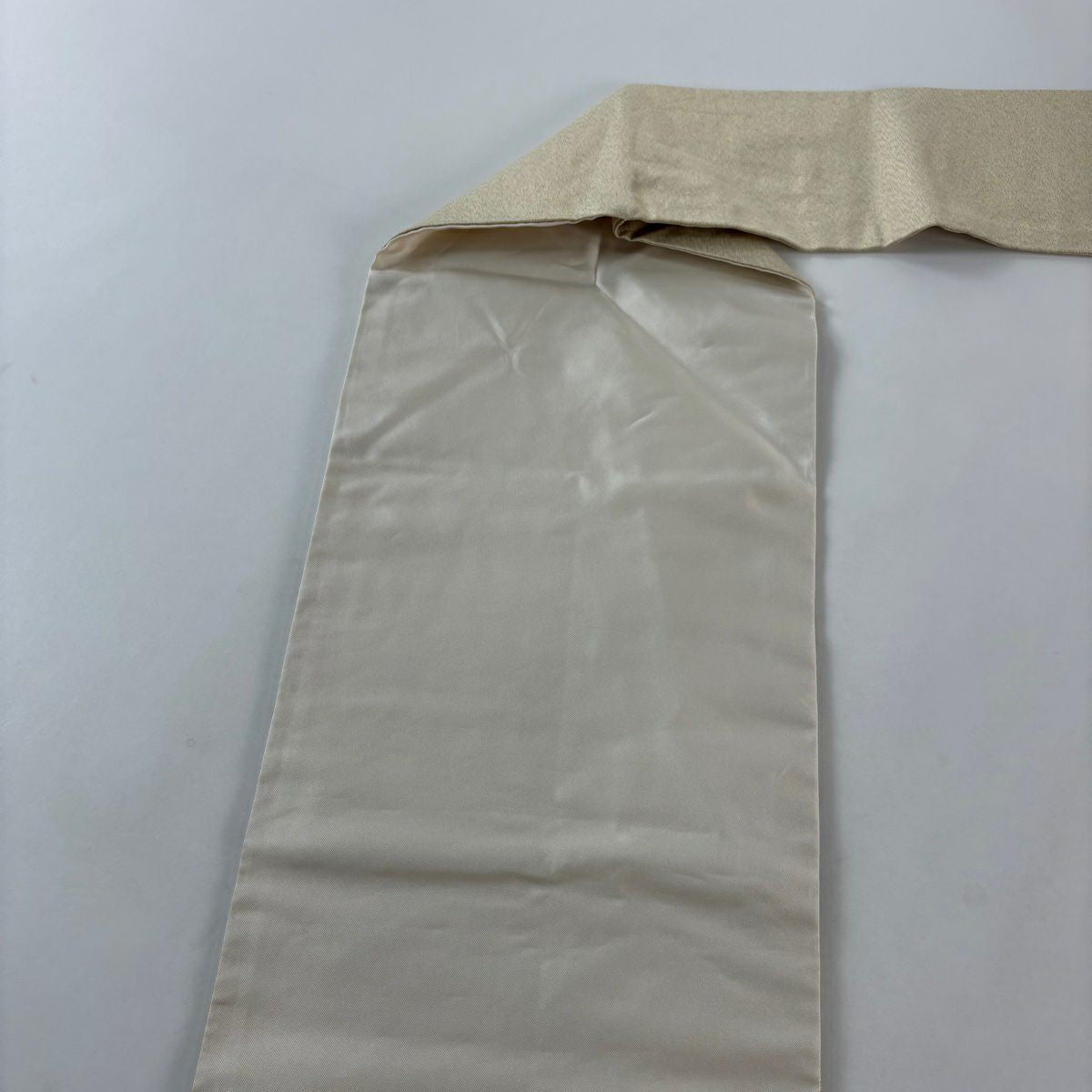 【美品】名古屋帶 名品級 人物 山並 金通 素色 純蠶絲