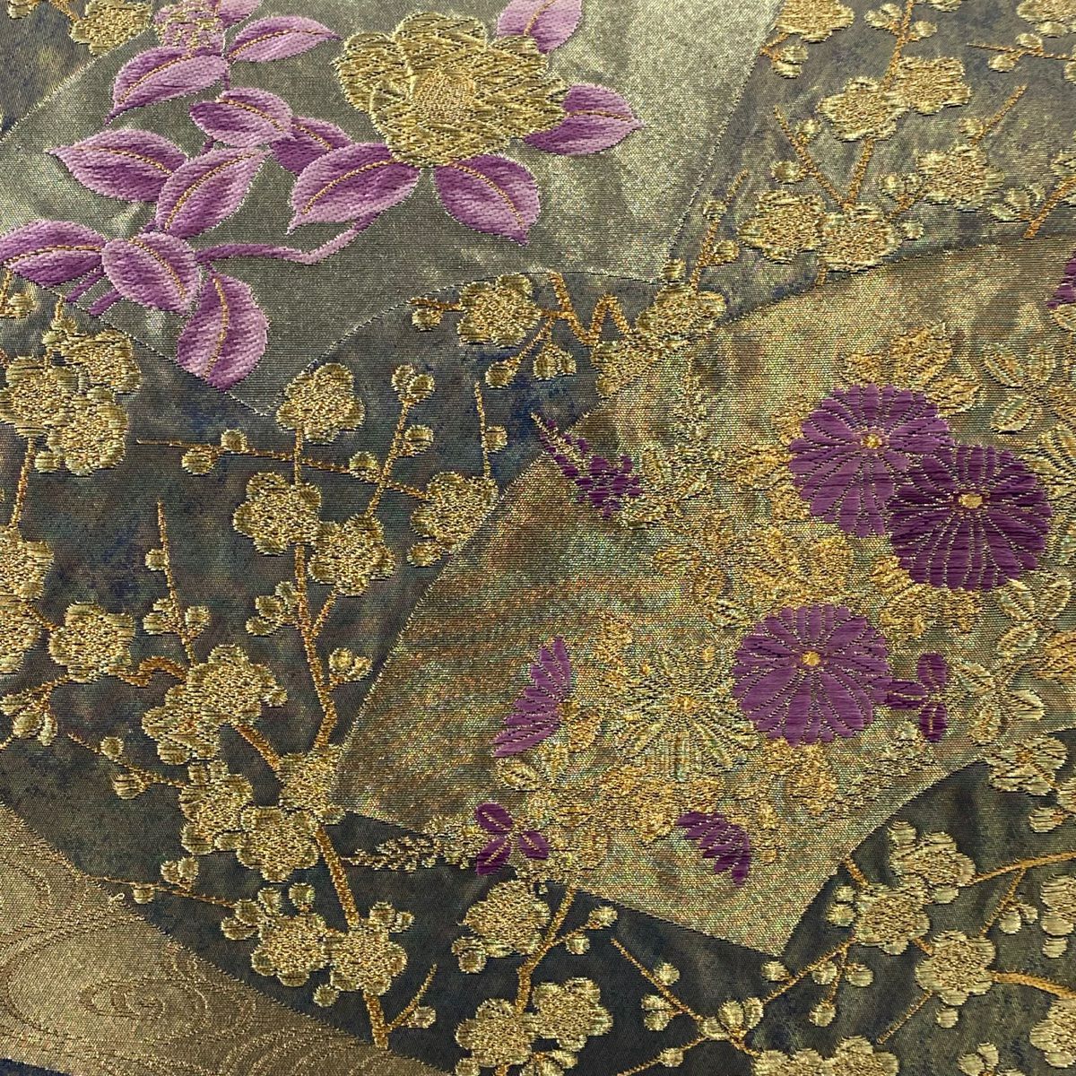 袋帶 名品級 帝王紫 落款 清薫賀祥末廣文 松樹竹子梅花 金糸 金金箔 深藍色 大鼓圖案 純蠶絲