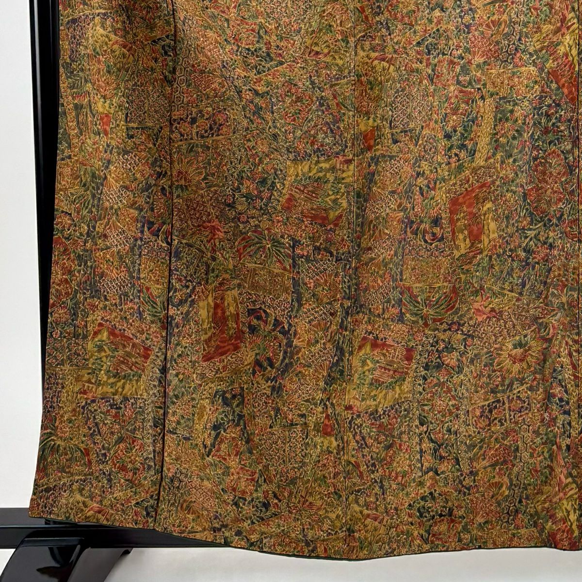 【美品】 小紋 身長160.5cm 袖長64.5cm M 雙層 更勝 落款あり 草花紋紋 建物 茶 純蠶絲 秀品級