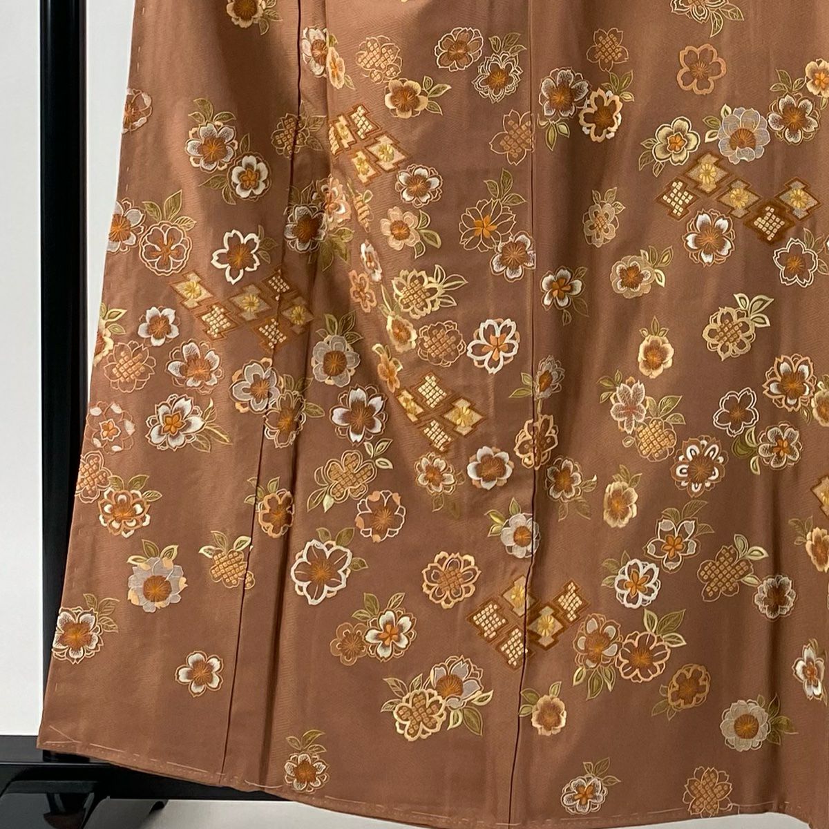 【美品】訪問服 身長160cm 袖長64cm M 雙層 附有落款 樱花 松樹川菱 刺繡 紅茶 純蠶絲 逸品級 一つ紋