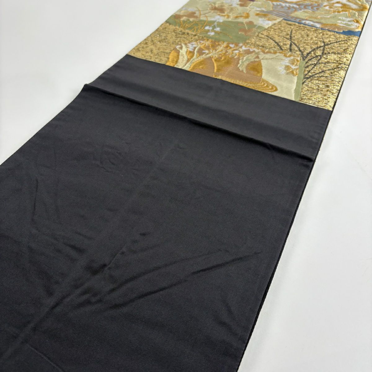【美品】 袋帶 秀品級 破れ色紙 松樹 金絲 金金箔 金色 六通 純蠶絲