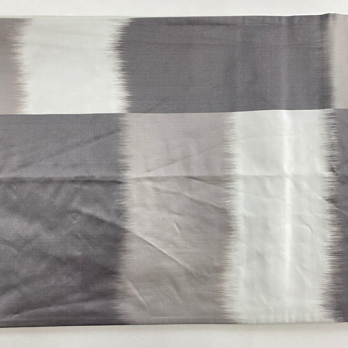 【美品】 袋帶 秀品級 秋草紋 檜垣紋 唐織 金金箔 灰色 六通 純蠶絲