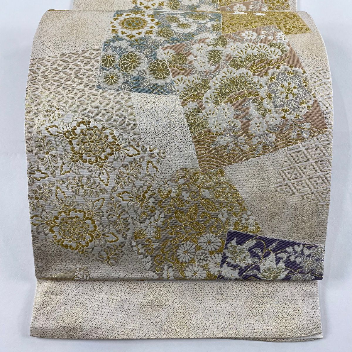 【美品】 袋帶 秀品級 證書齊全 色紙花重文 金銀線 金金箔 奶油色 六通 純蠶絲