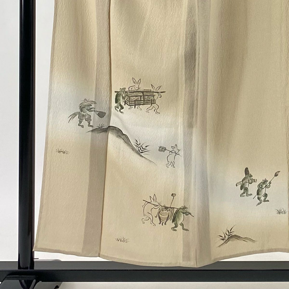 付下 身長153cm 袖長61.5cm S 單層 有落款 鳥獸戲畫 漸層 米色 純蠶絲 名品級 一個紋