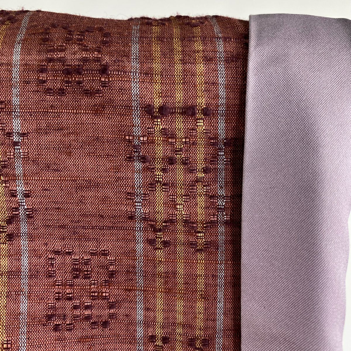 【美品】 紬織 身長162.5cm 袖長65cm M 雙層 證書齊全 縞 幾何學 花織 小豆色 純蠶絲 逸品級