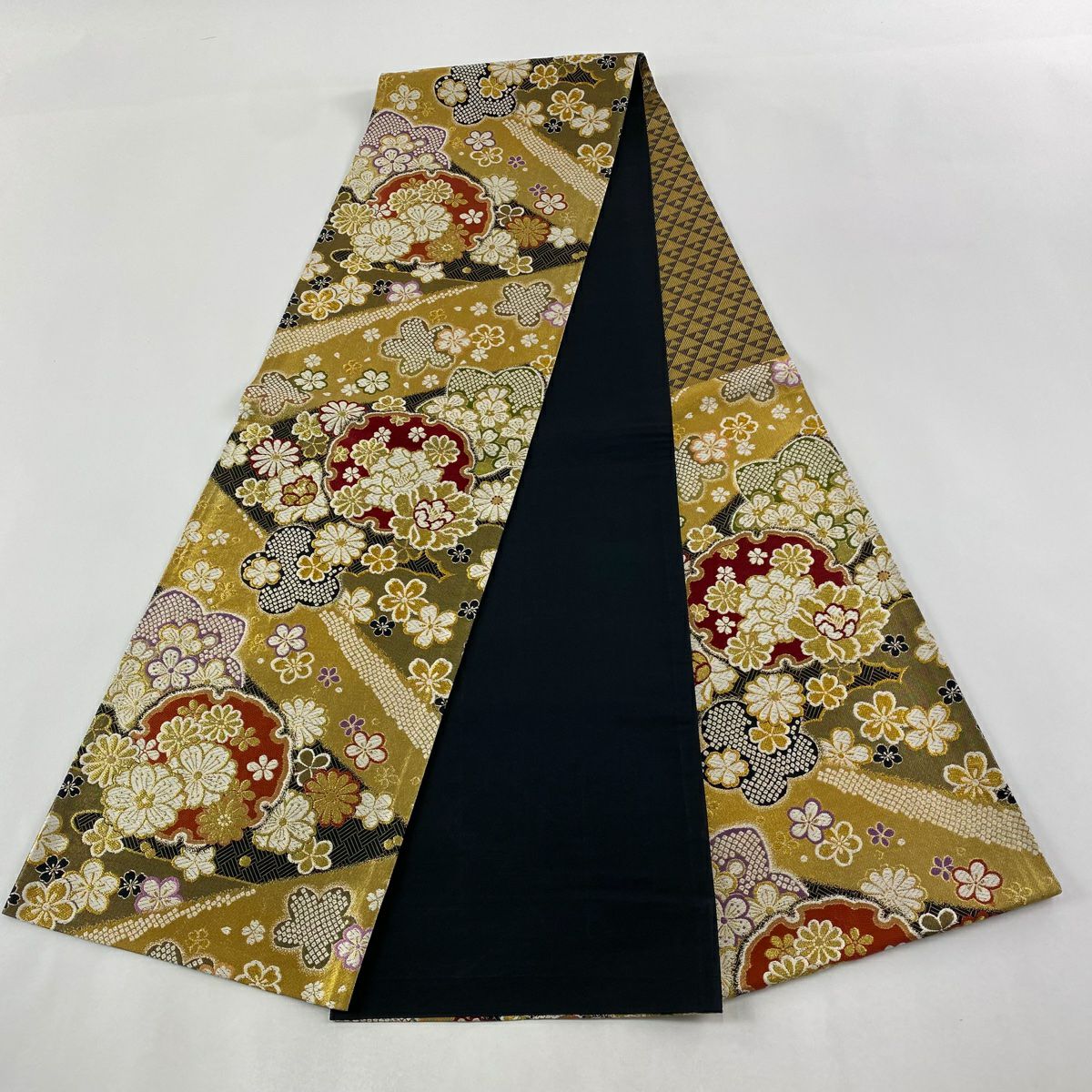 【美品】 袋帶 秀品級 雪輪 花 金絲 金金箔 金色 六通 純蠶絲