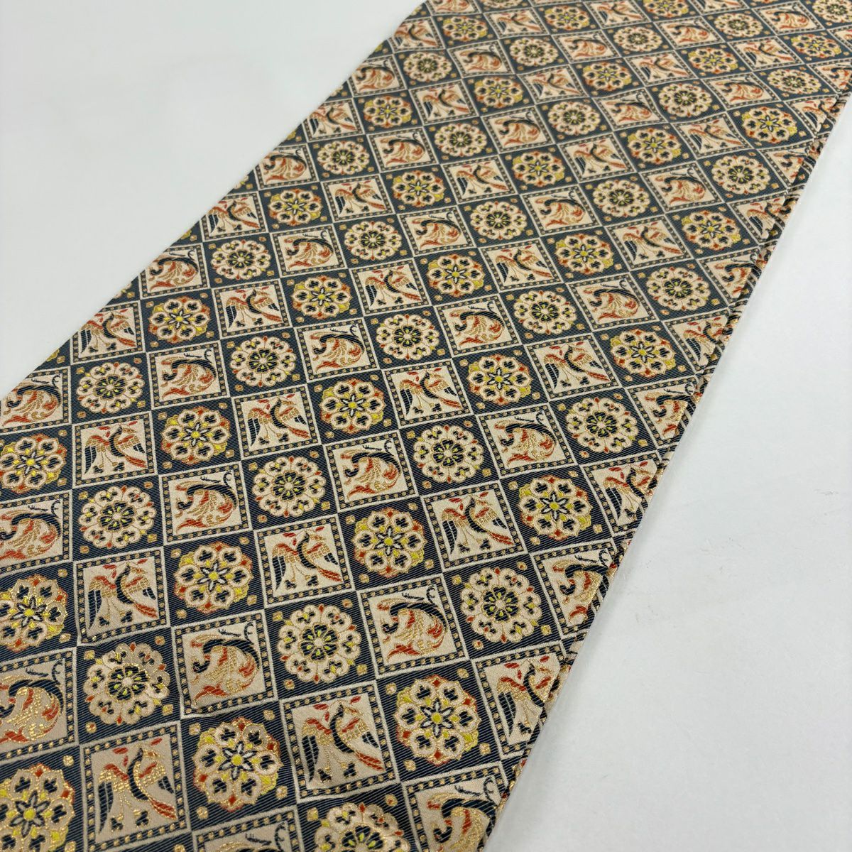 【美品】 開口名古屋帶 優品級 菱形 華紋 金金箔 青灰 純蠶絲