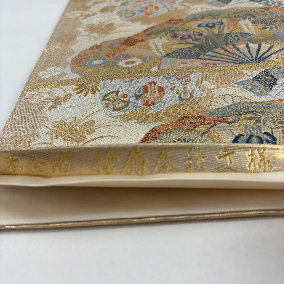 【美品】 袋帶 秀品級 關西仕立 雲扇子春秋紋樣 金絲 金金箔 金色 六通 純蠶絲