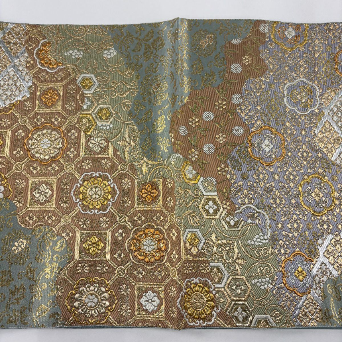 【美品】 袋帶 秀品級 華紋 花唐草紋 金絲 金金箔 淺綠 六通 純蠶絲