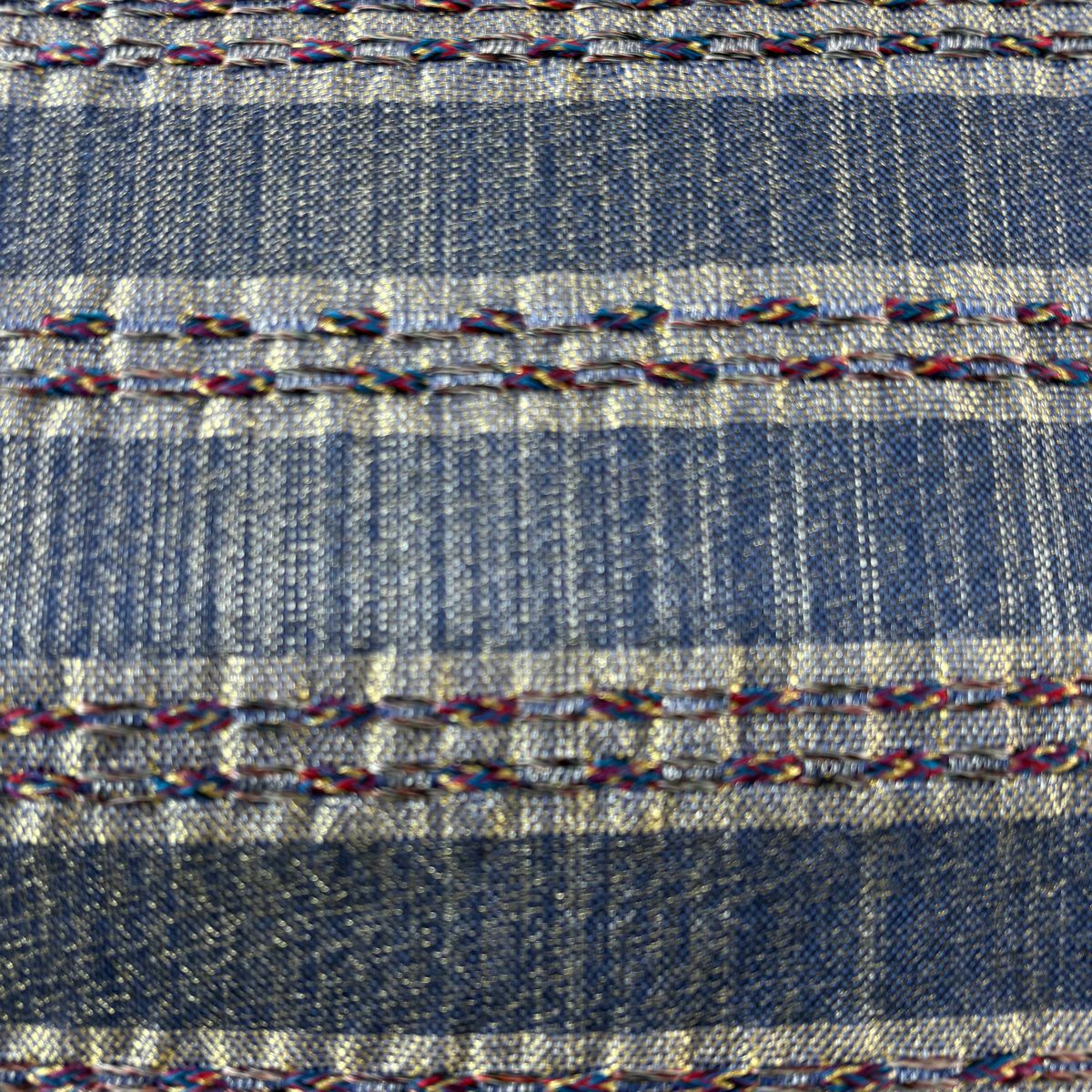 【美品】 袋帶 秀品級 縞 幾何學 刺繡 金銀彩 青紫 お太鼓柄 純蠶絲