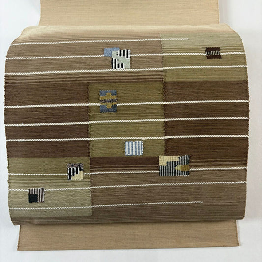 【美品】 名古屋帶 秀品級 八寸名古屋帶 松樹葉仕立 紬織織 地 縞 幾何學 焦茶 純蠶絲
