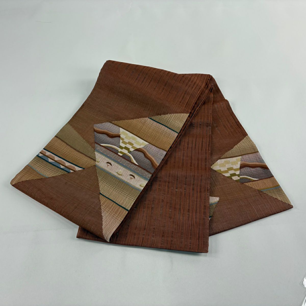 【美品】 袋帶 秀品級 夏帶 幾何學 紅茶 お太鼓圖案 純蠶絲