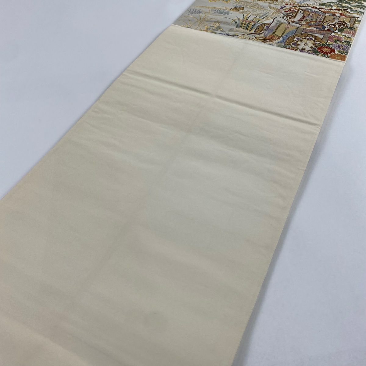 【美品】 袋帶 秀品級 關西仕立 御所車鼓文 御所車 草花紋 金銀彩 金金箔 銀 六通 純蠶絲