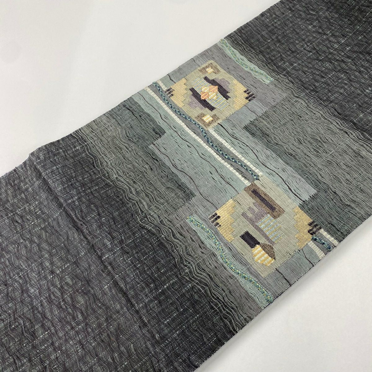 【美品】 袋帶 秀品級 幾何學 灰綠 お太鼓圖案 純蠶絲