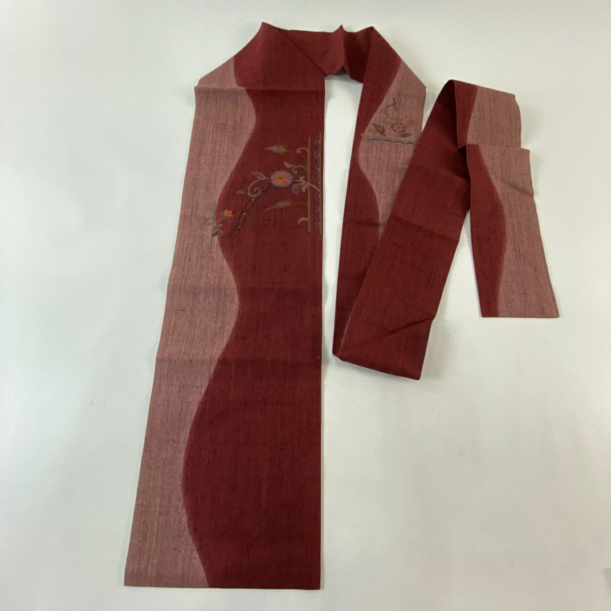 【美品】名古屋帶 優品級 紬織織 草花紋紋 相良刺繡 小豆 純蠶絲