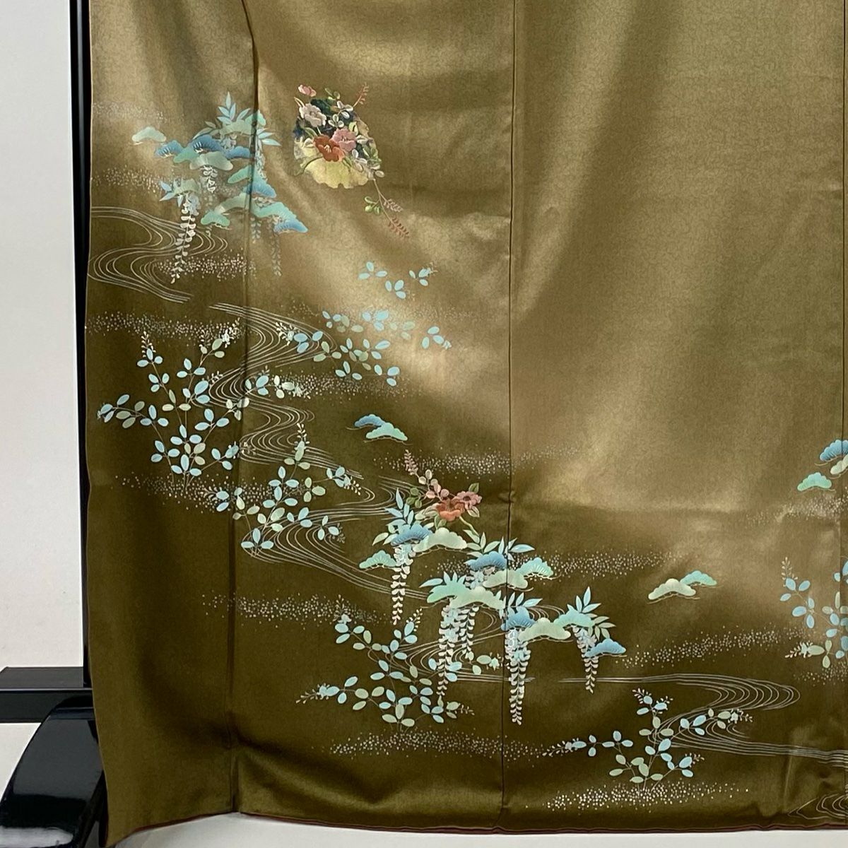 【美品】 付下 身長171cm 袖長66.5cm M 雙層 椿 流水 刺繡 金銀彩 淺茶 純蠶絲 優品級