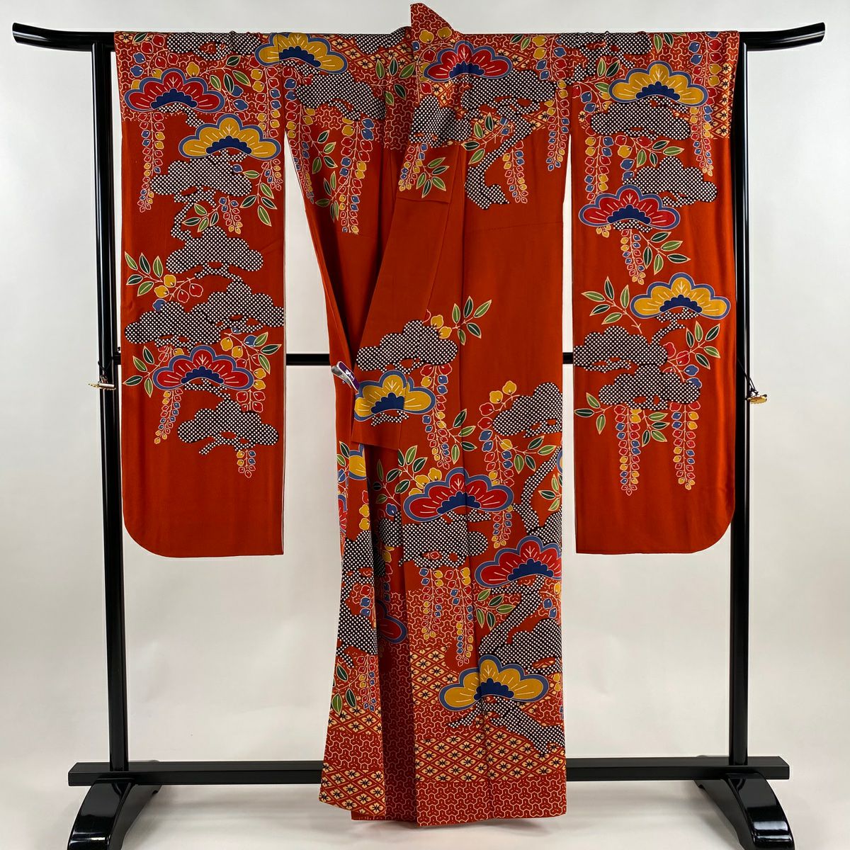 【美品】振袖禮服 身長158cm 袖長66cm M 雙層 栗山吉三郎 落款あり 松樹 藤 絞染 朱 純蠶絲 逸品級