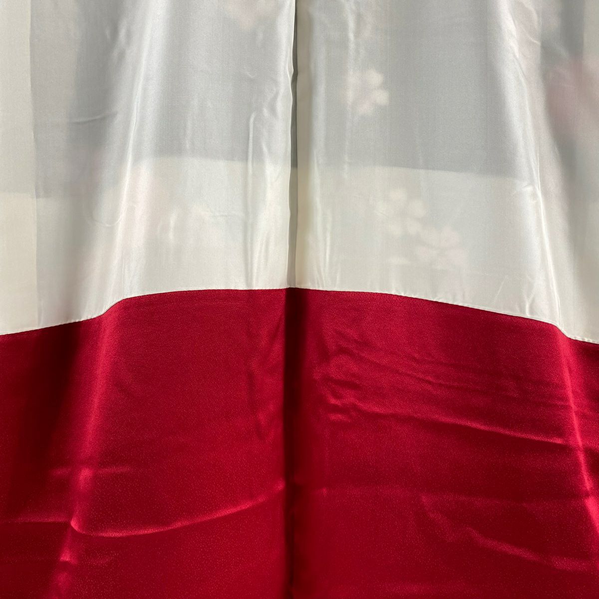 【美品】振袖禮服 身長160cm 袖長68cm L 雙層 牡丹 松樹 金通刺繡 深藍 純蠶絲 逸品級