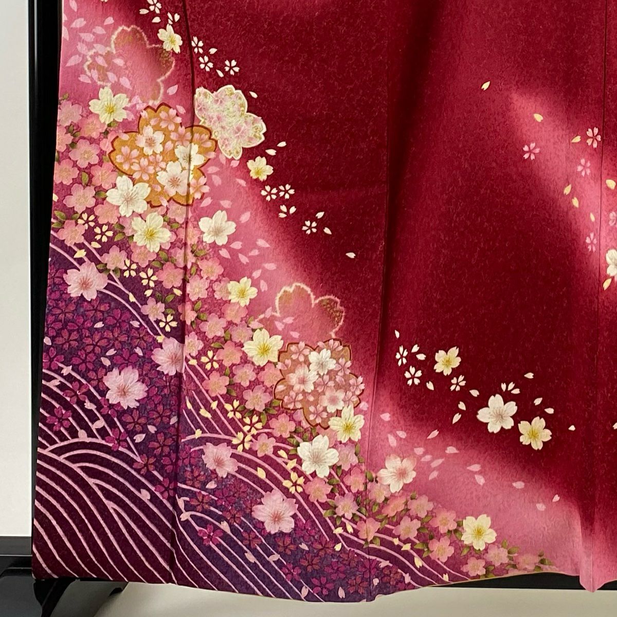 【美品】振袖禮服 身長160.5cm 袖長65.5cm M 雙層 櫻花 波紋 金通 金銀彩 紅 純蠶絲 逸品級