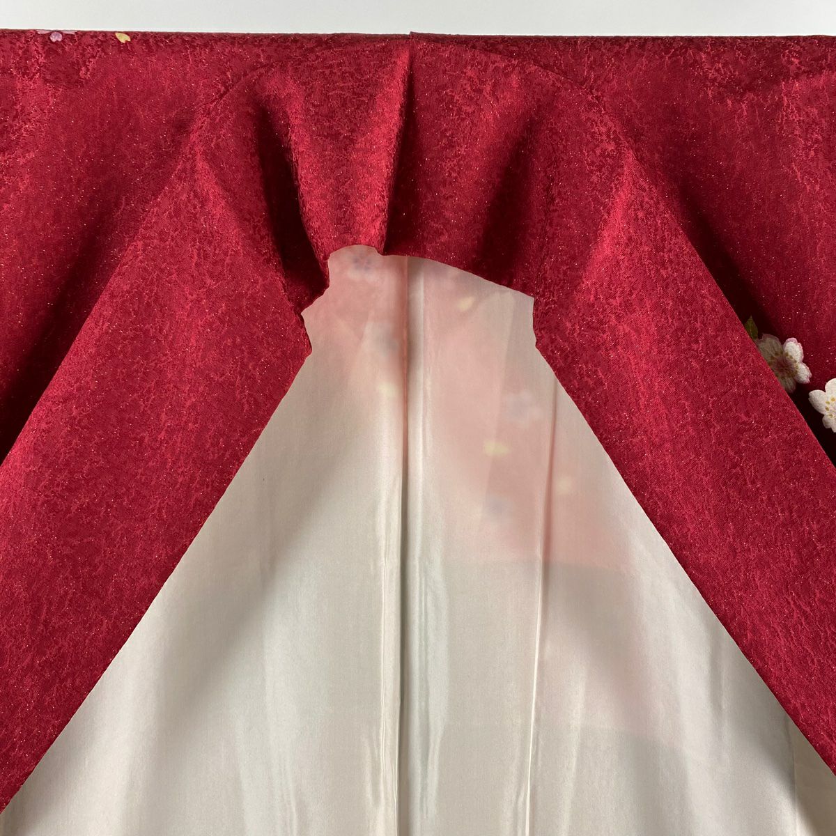 【美品】振袖禮服 身長160.5cm 袖長65.5cm M 雙層 櫻花 波紋 金通 金銀彩 紅 純蠶絲 逸品級