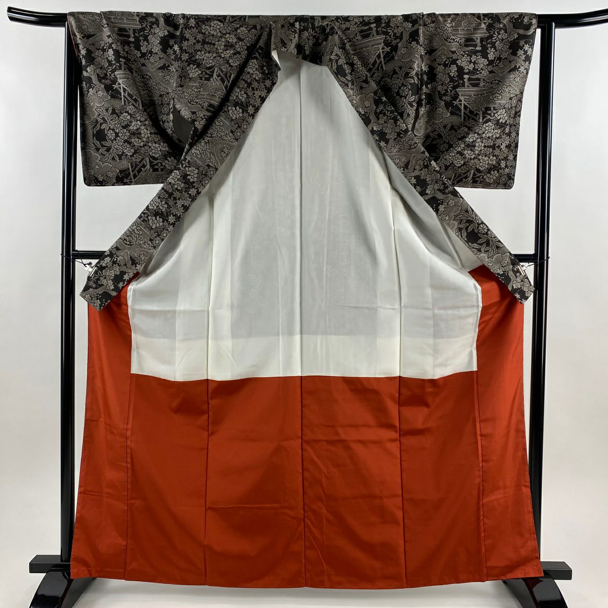【美品】 大島織 身長165cm 袖長65cm M 雙層 純泥染 證書附帶 人物 草花紋紋 焦茶 正蠶絲 逸品級