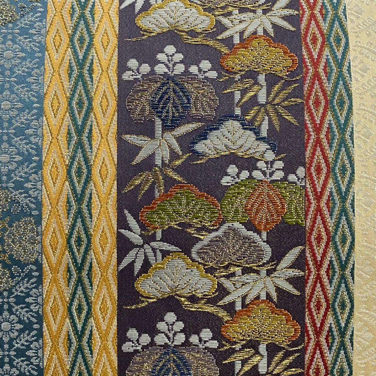 【美品】 袋帶 名品級 華紋 松樹 金絲 刺繡 淺茶 深色 六通 純蠶絲
