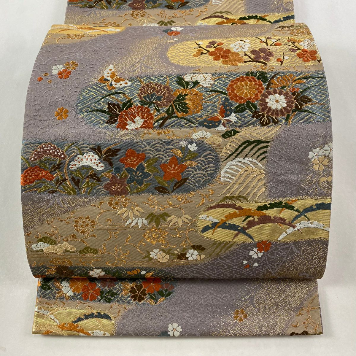 【美品】 袋帶 秀品級 ヱ霞 草花紋紋 唐織 金金箔 灰紫 六通 純蠶絲