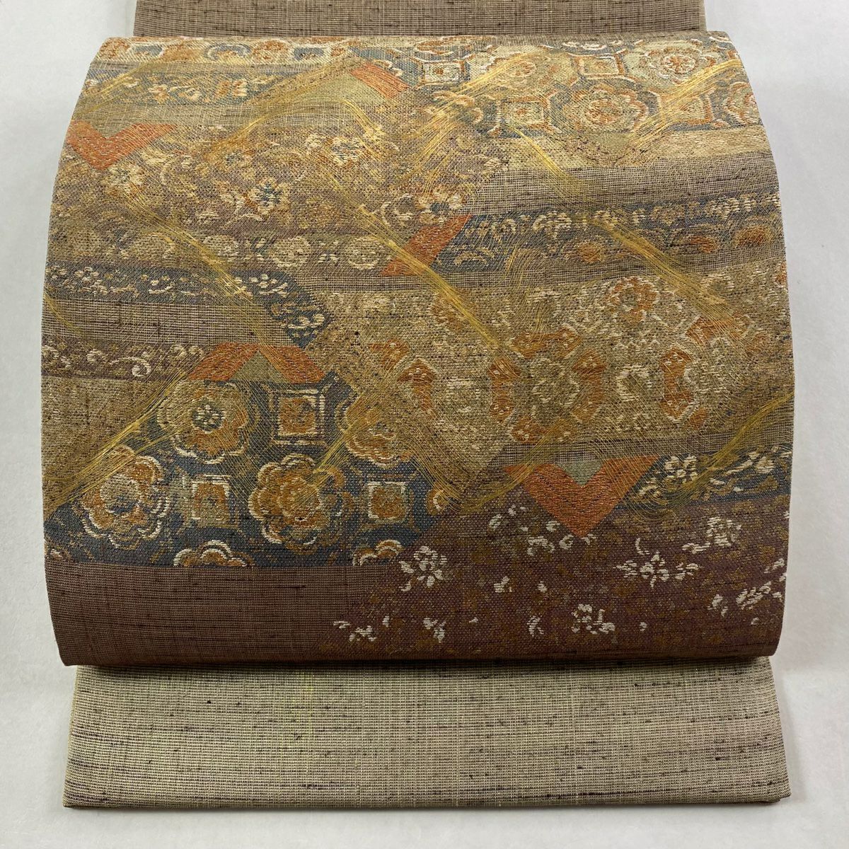 【美品】 袋帶 逸品級 蜀江文 草花紋 金糸 金金箔 薄小豆 お太鼓柄 純蠶絲