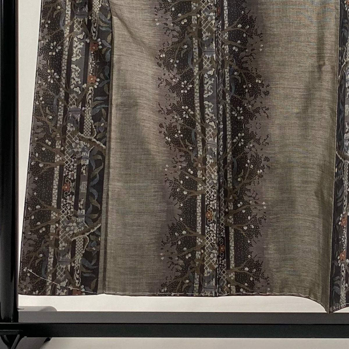 【美品】 紬織織 身長153cm 袖長60.5cm S 雙層 枝花 輪廓 焦茶 純蠶絲 秀品級