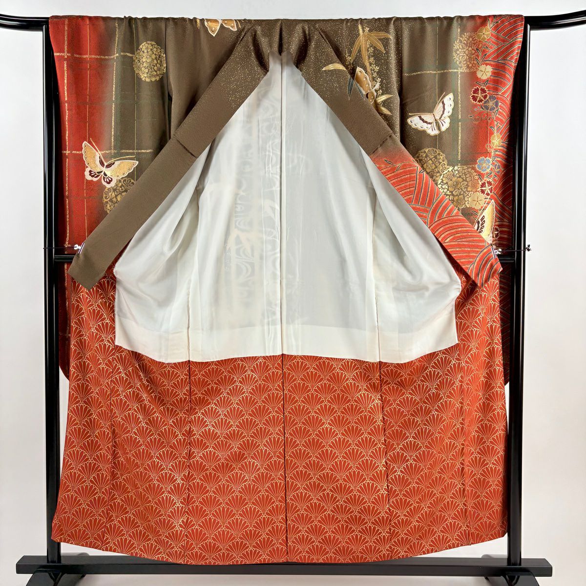 振袖禮服 身長154.5cm 袖長67cm M 雙層 蝶 華紋 金絲 金銀彩 灰茶 純蠶絲 秀品級