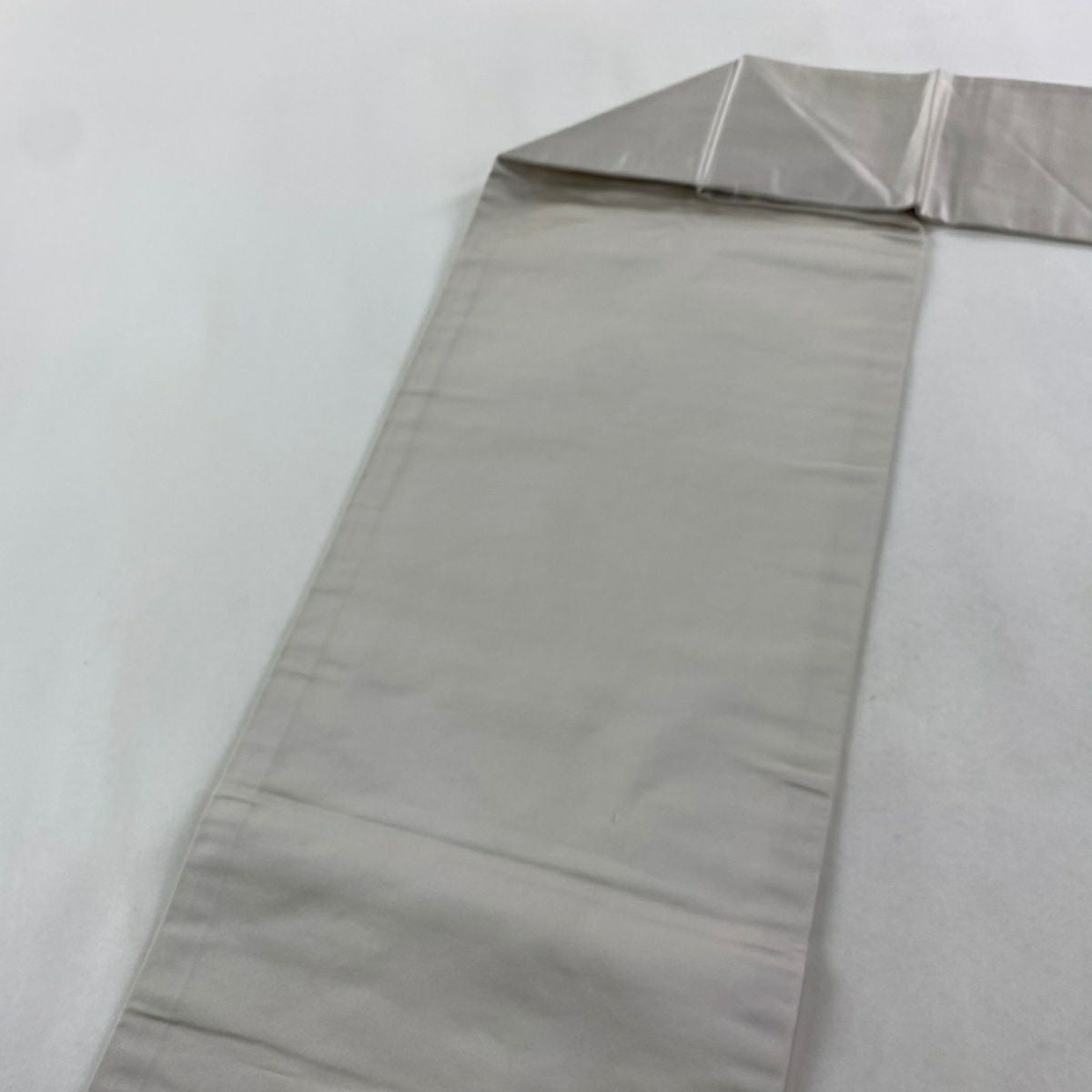 【美品】名古屋帶 秀品級 草花紋紋 螺鈿 金銀彩 銀 純蠶絲